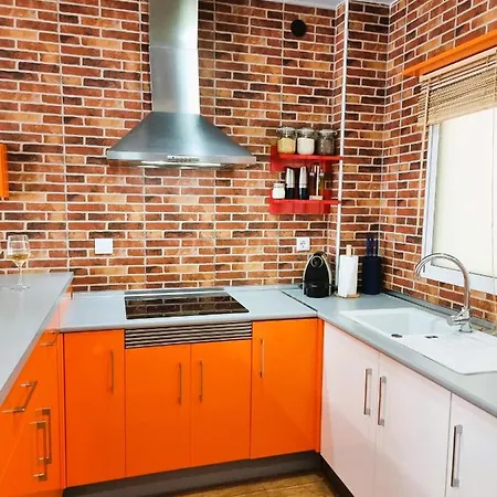 Claudia Tourist Apartment